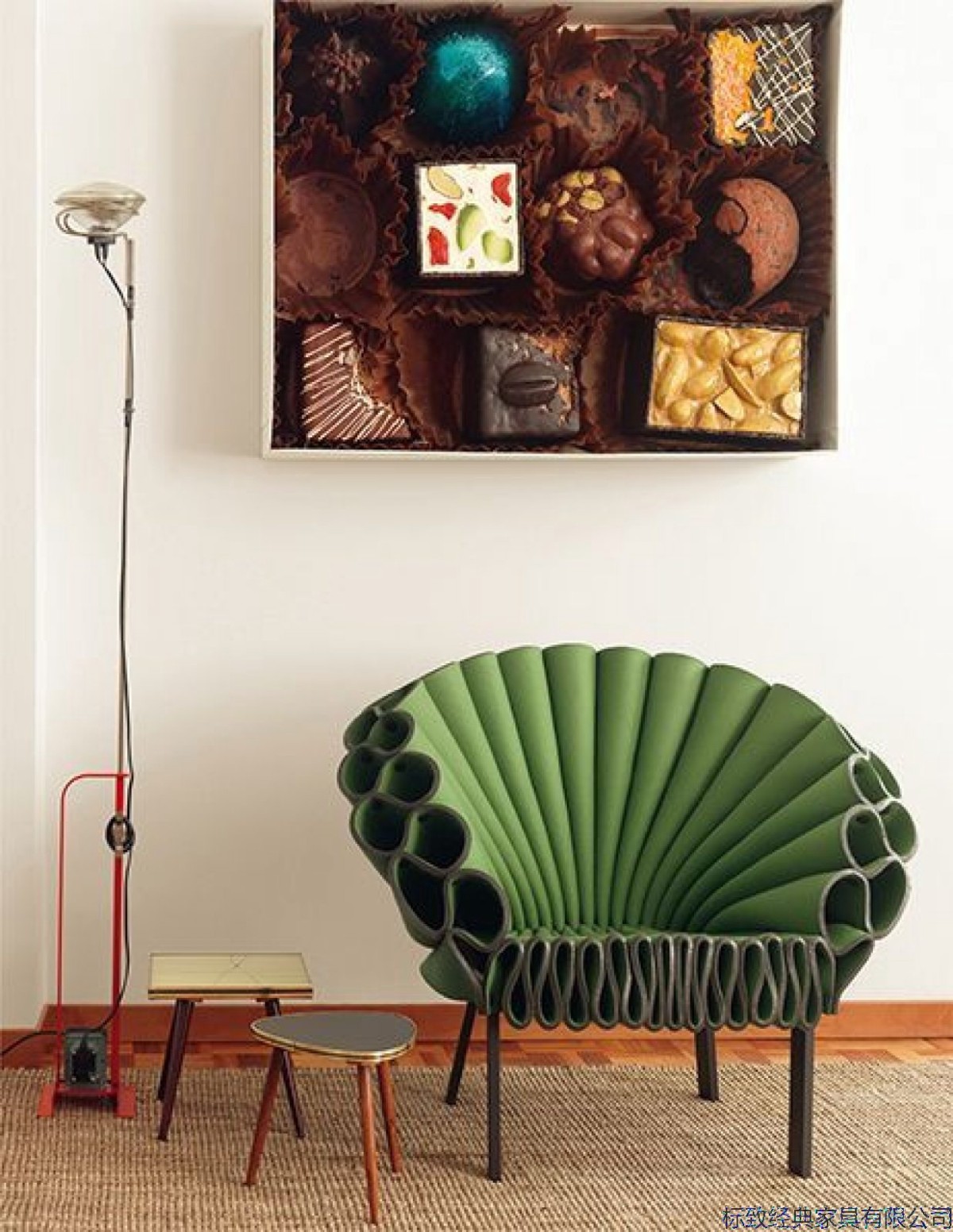 Arch2O-peacock-chair-dror-4-1237x1600