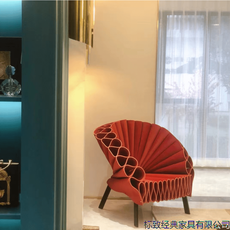Nordic Peacock-Inspired Metal Chair, Fan Backrest Accent Chair for Hotel & Model Room