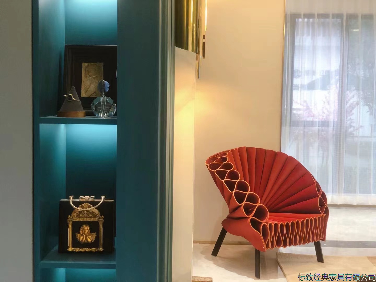 Nordic Peacock-Inspired Metal Chair, Fan Backrest Accent Chair for Hotel & Model Room