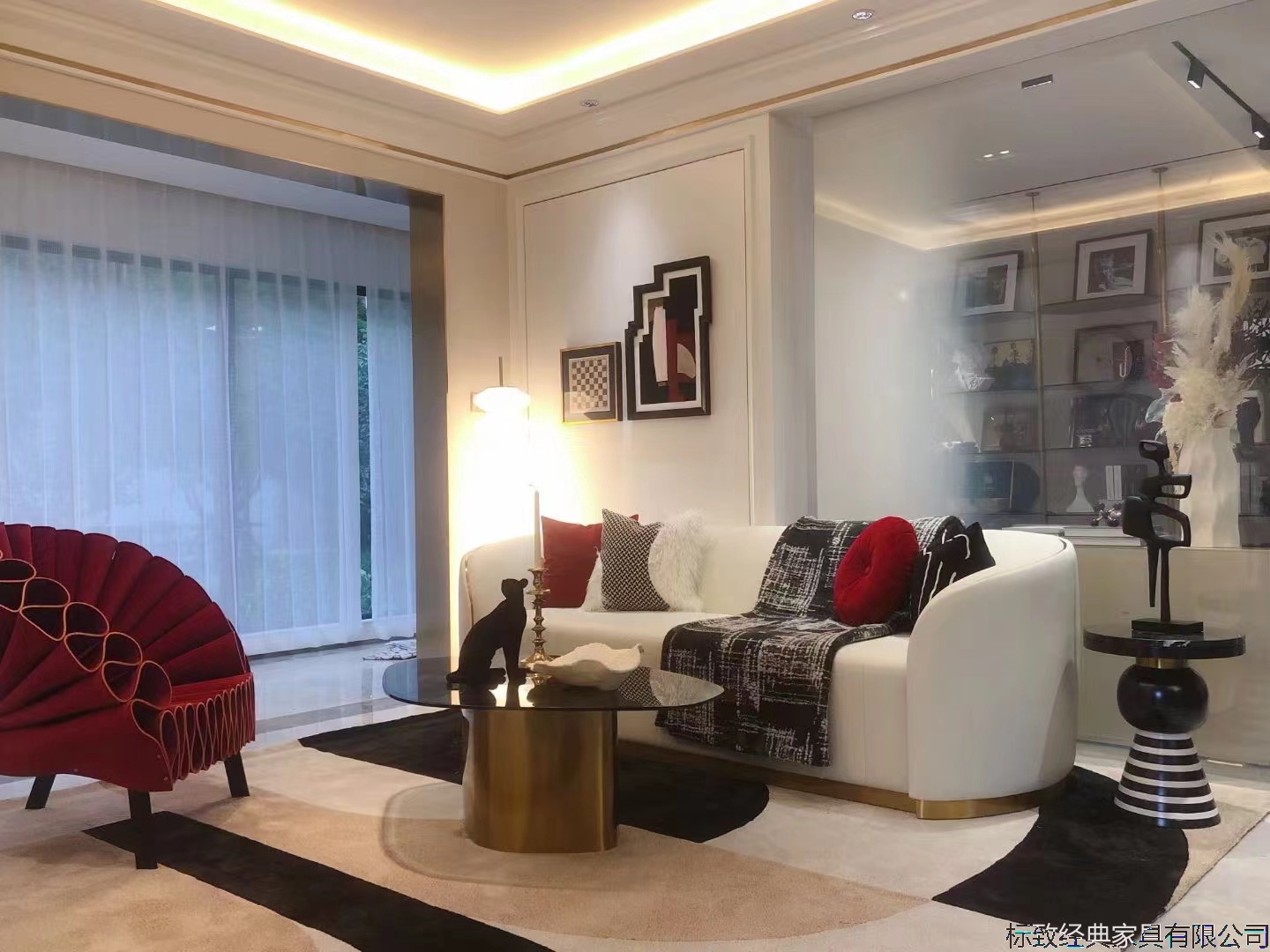 Nordic Peacock-Inspired Metal Chair, Fan Backrest Accent Chair for Hotel & Model Room