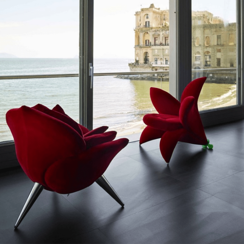 Nordic Designer Shaped Foam Lily Petal Chair – Creative Irregular Leisure Chair for Showroom & Villa