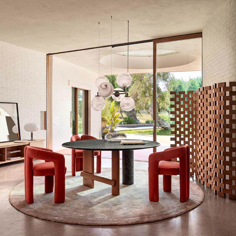 Italian Minimalist Cassina Single Sofa Chair - Modern Designer Upholstered Dining Chair for Living Rooms & Clubs