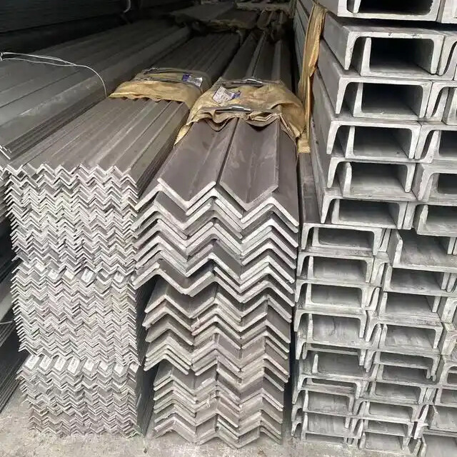 300 Series Stainless Steel Angle