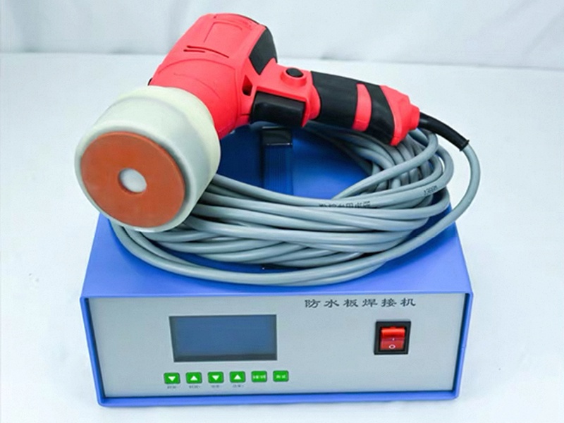 Electromagnetic Geomembrane Welder