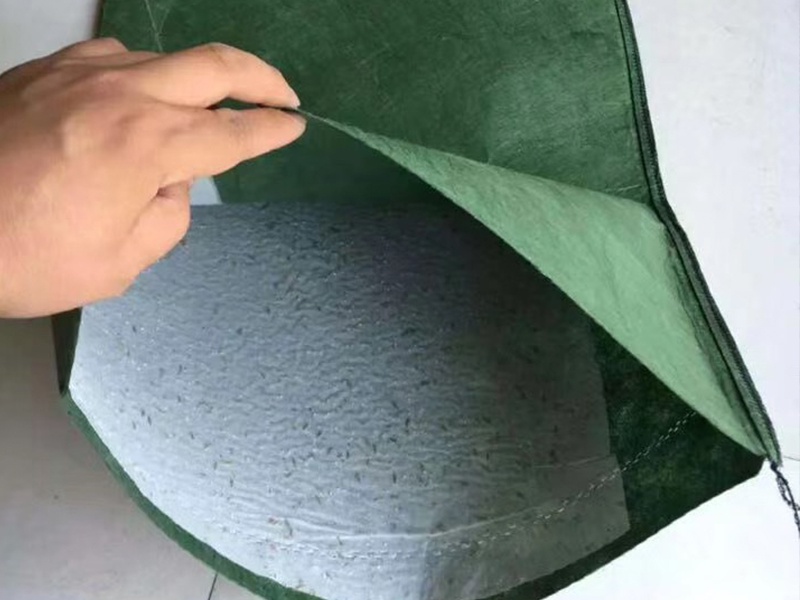 Geotextile bag