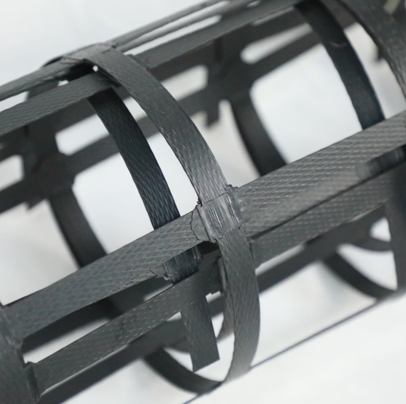 Bidirectional Steel-plastic Geogrid