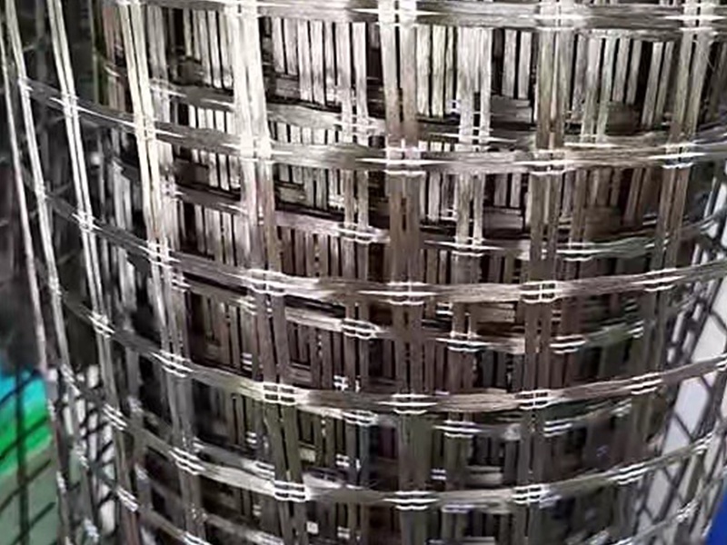 Plastic geogrid