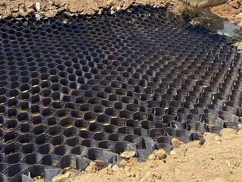 Slope protection geocell