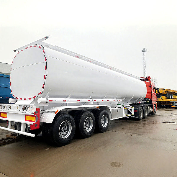 Used 3 Axle Carbon Steel Diesel Tanker Trailer