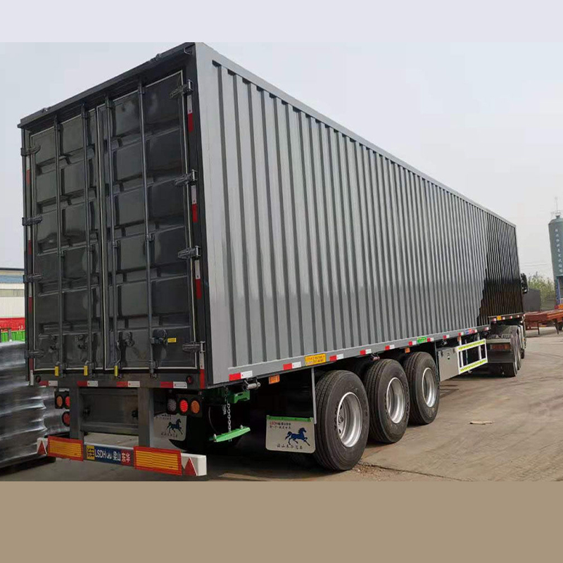 Used box type semi-trailer