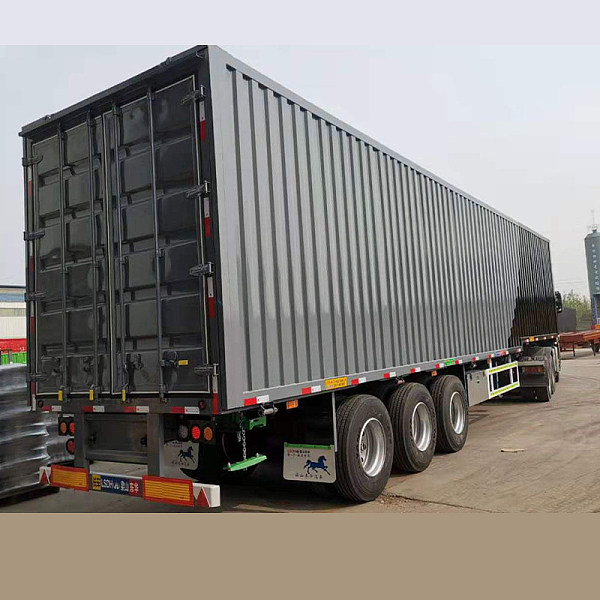 Used box type semi-trailer