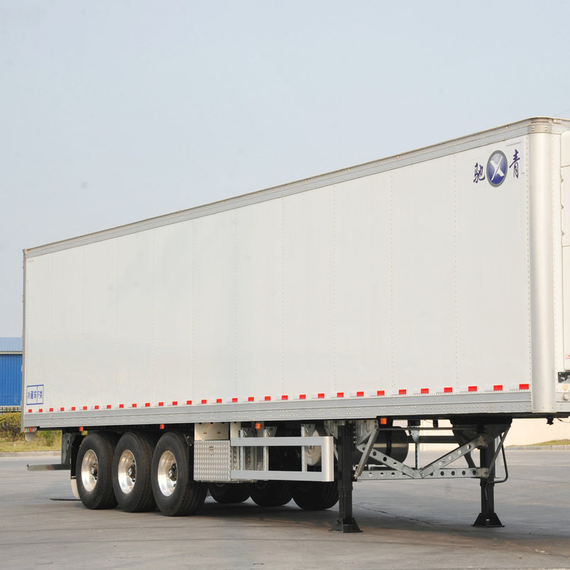 Used 13.6-meter refrigerated semi-trailer