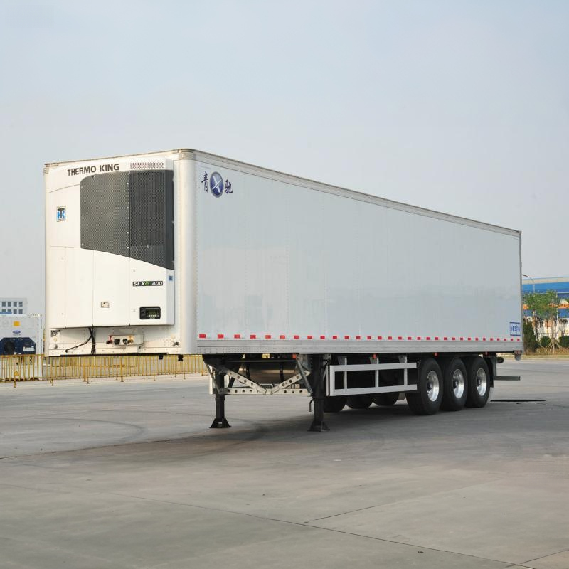 Used 13.6-meter refrigerated semi-trailer
