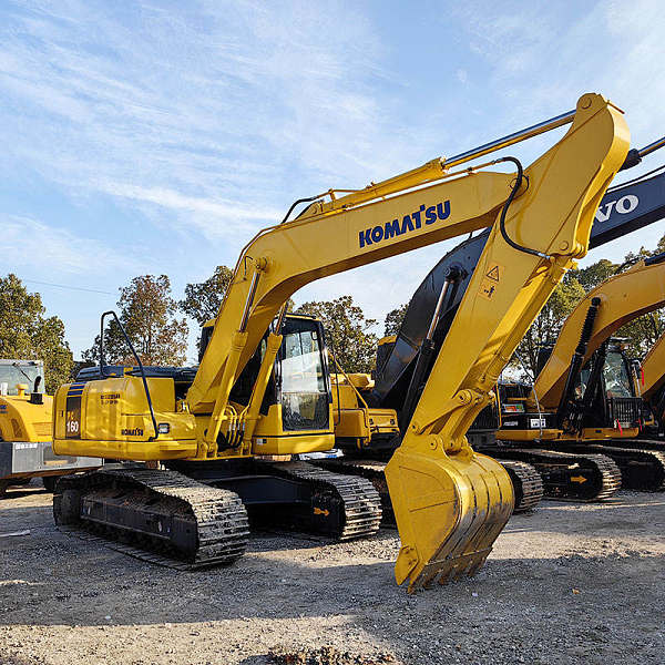  Komatsu PC160LC   Excavator