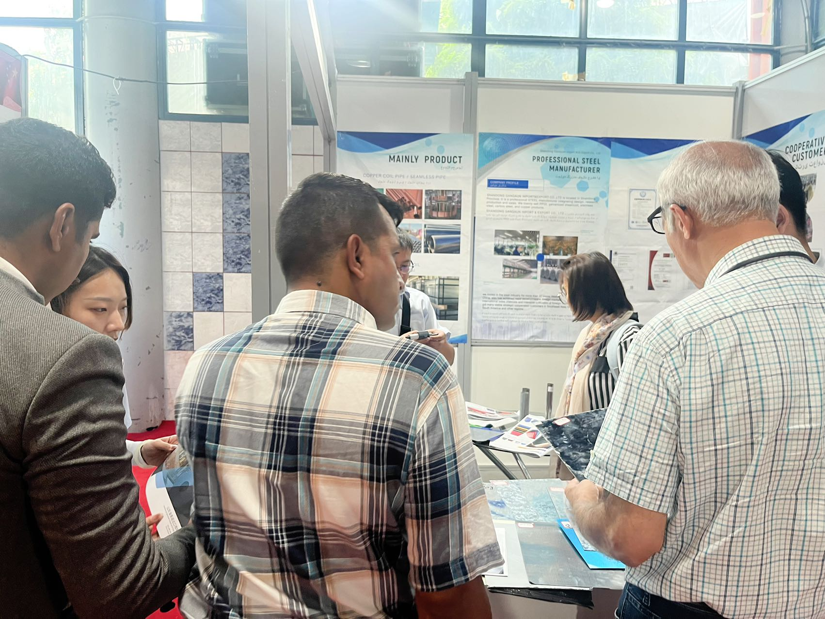 Our company showcased high-quality seamless steel pipes at the South African Seamless Steel Pipe Exhibition.