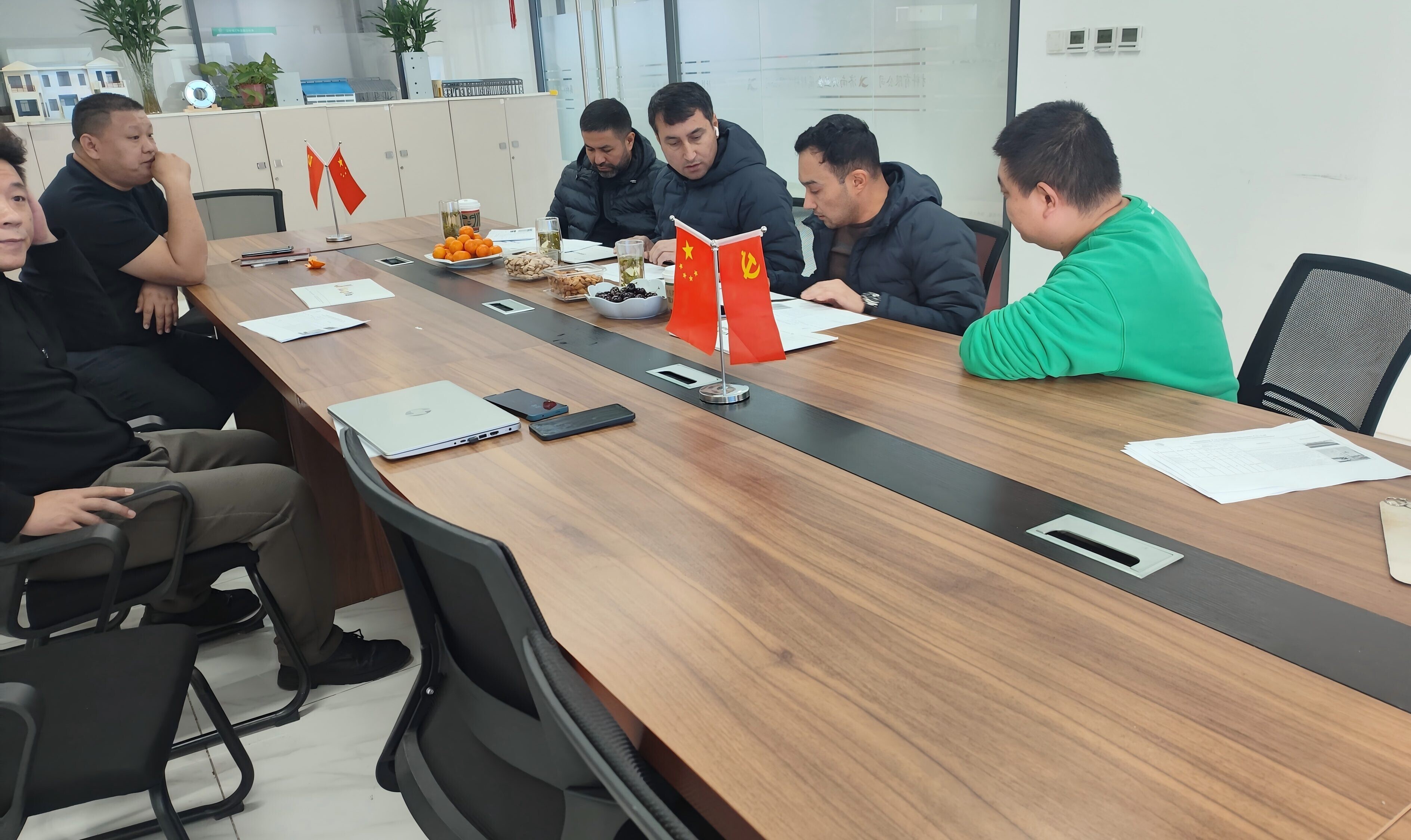 الهياكل الفولاذية: تلبية متطلبات العملاء بدقة