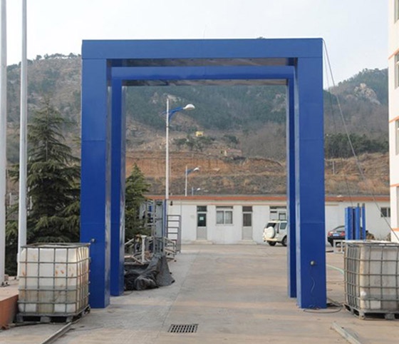 Gantry-Type Industrial Vehicle Washer
