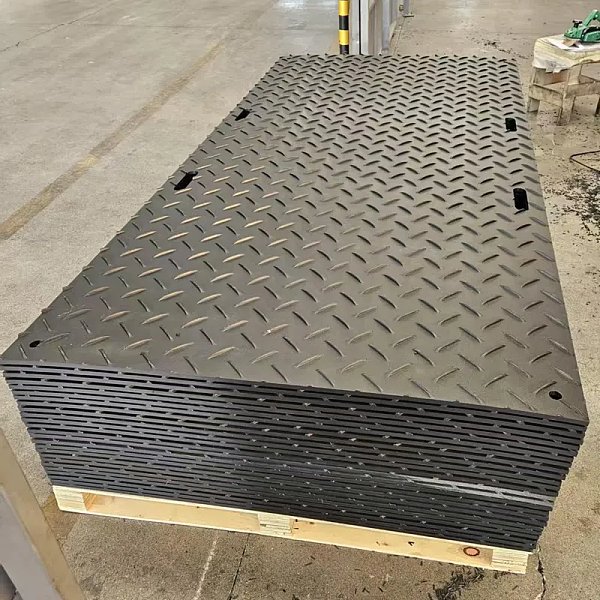 Interlocking Plastic Road Plates HDPE Mats Bulk Supply