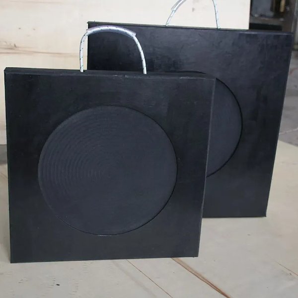 Small Outrigger Pads For Cherry Picker