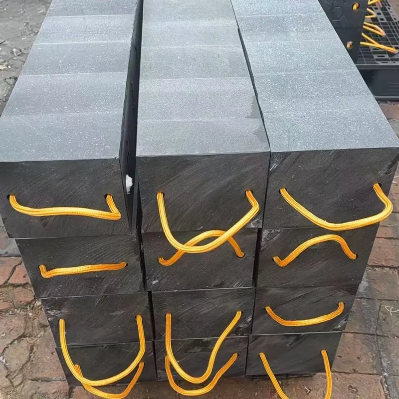 Round Outrigger Pads UHMWPE