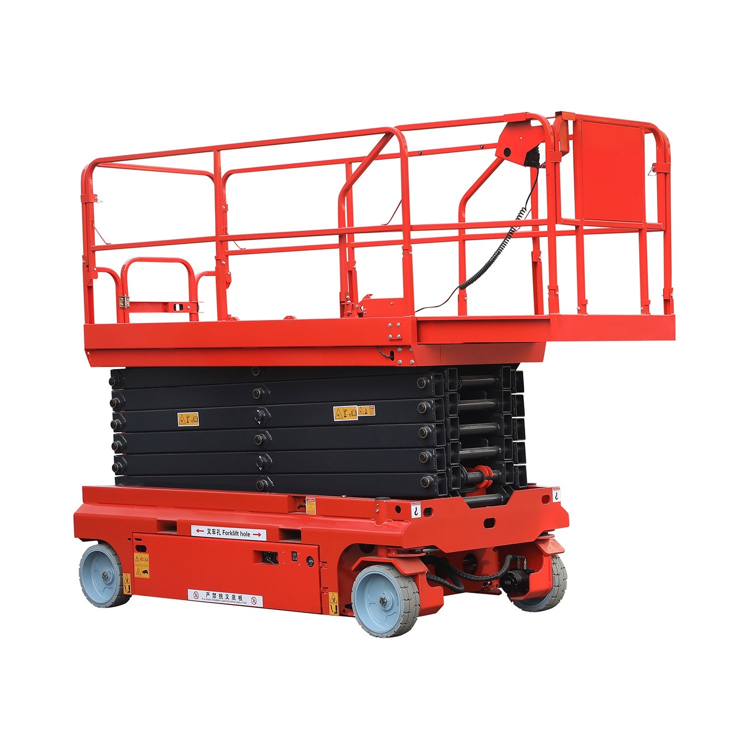 Self-propelled electric scissor lift