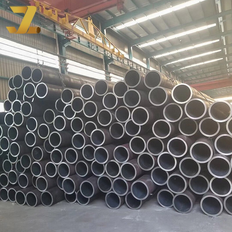 Tubo de acero al carbono