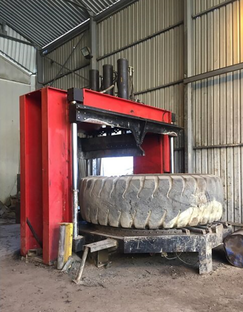 used_second hand Tyre cutter
