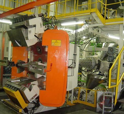 used_second hand Extruder