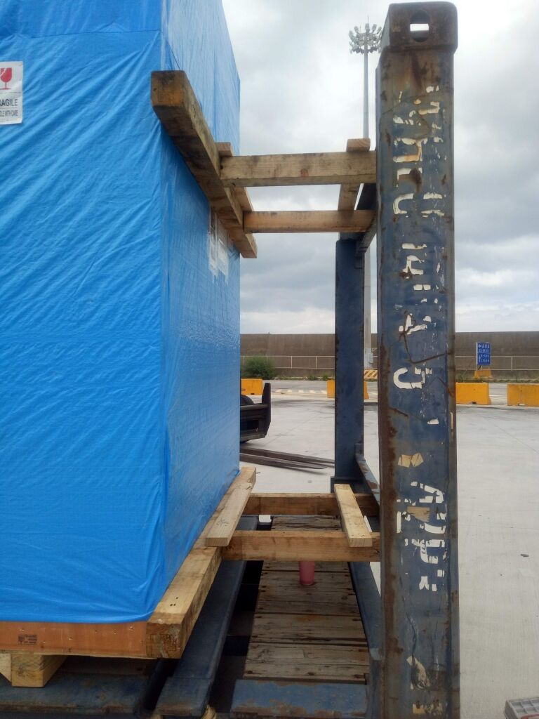 Srilanka customer's cargo shipped on time