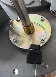 HUGO Launches ExdIIBT6 Certified Intelligent Manhole Cover Lock for Tank Truck Safety