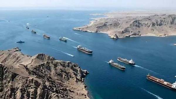 US-Iran Strait of Hormuz Deal Sets 30-Day Timeline for Shipping Recovery US-Iran Strait of Hormuz Deal Sets 30-Day Timeline for Shipping Recovery
