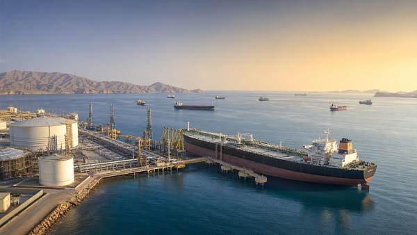 Oman Port Operations Hold, Strait Risks Lift Asia-Europe Freight Oman Port Operations Hold, Strait Risks Lift Asia-Europe Freight