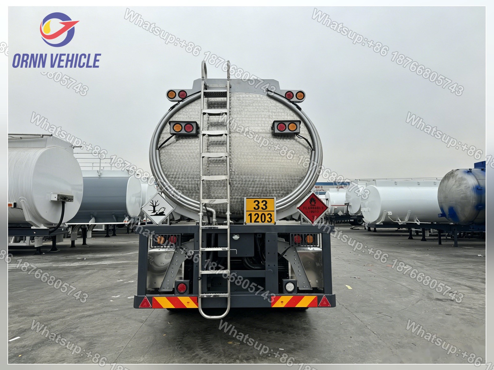 45 m³ Single-Compartment Stainless Steel Oil Tanker Truck