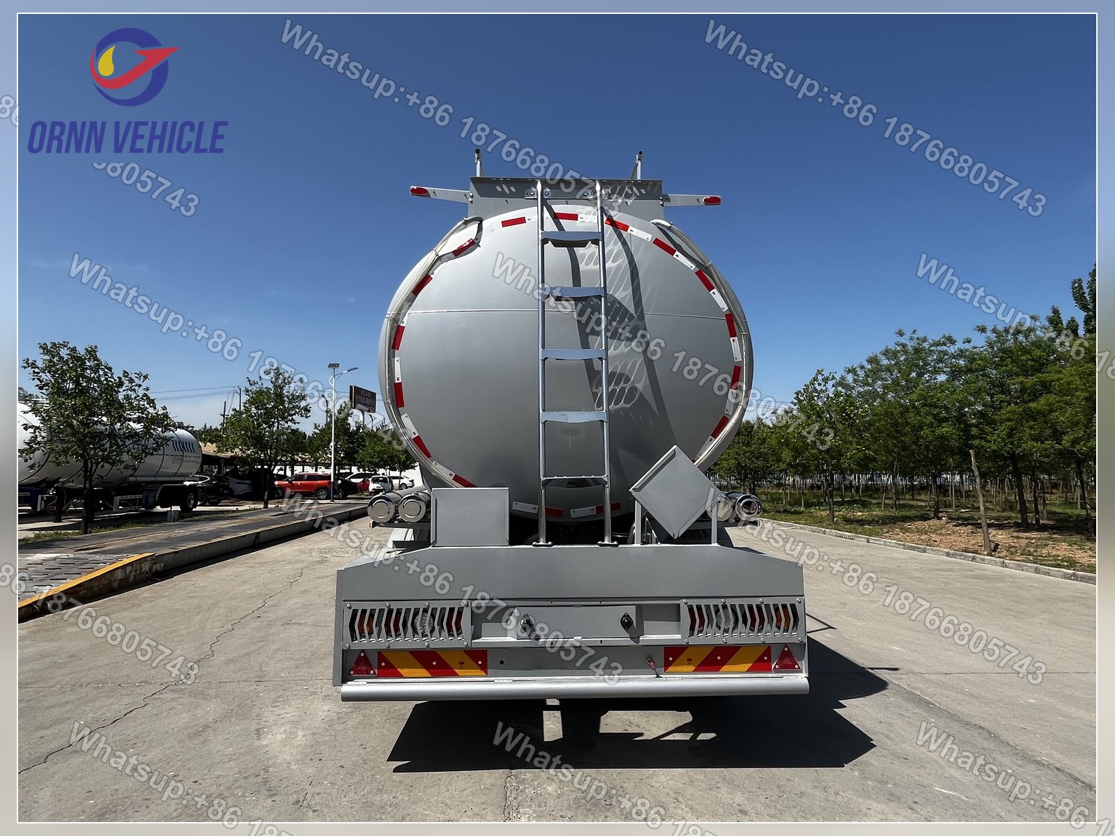 42 m³ Single-Compartment Carbon Steel Fuel Tanker