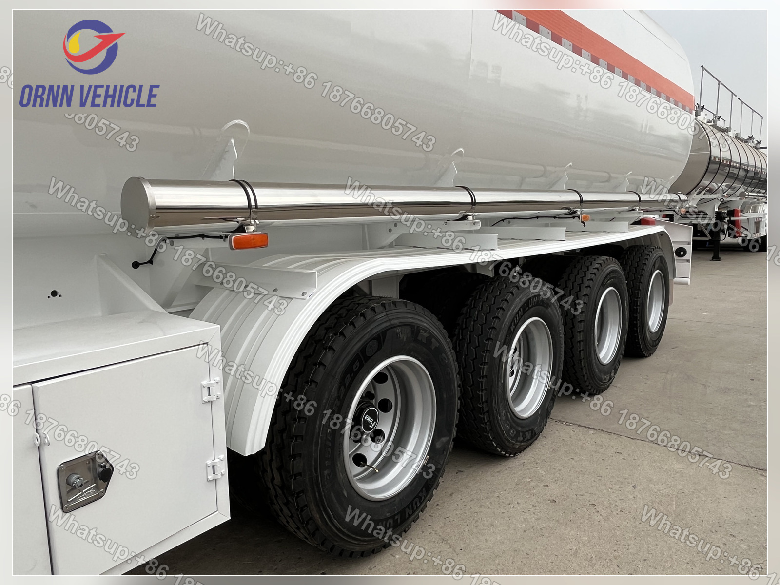 54 m³ 6-Compartment Carbon Steel Fuel Tanker