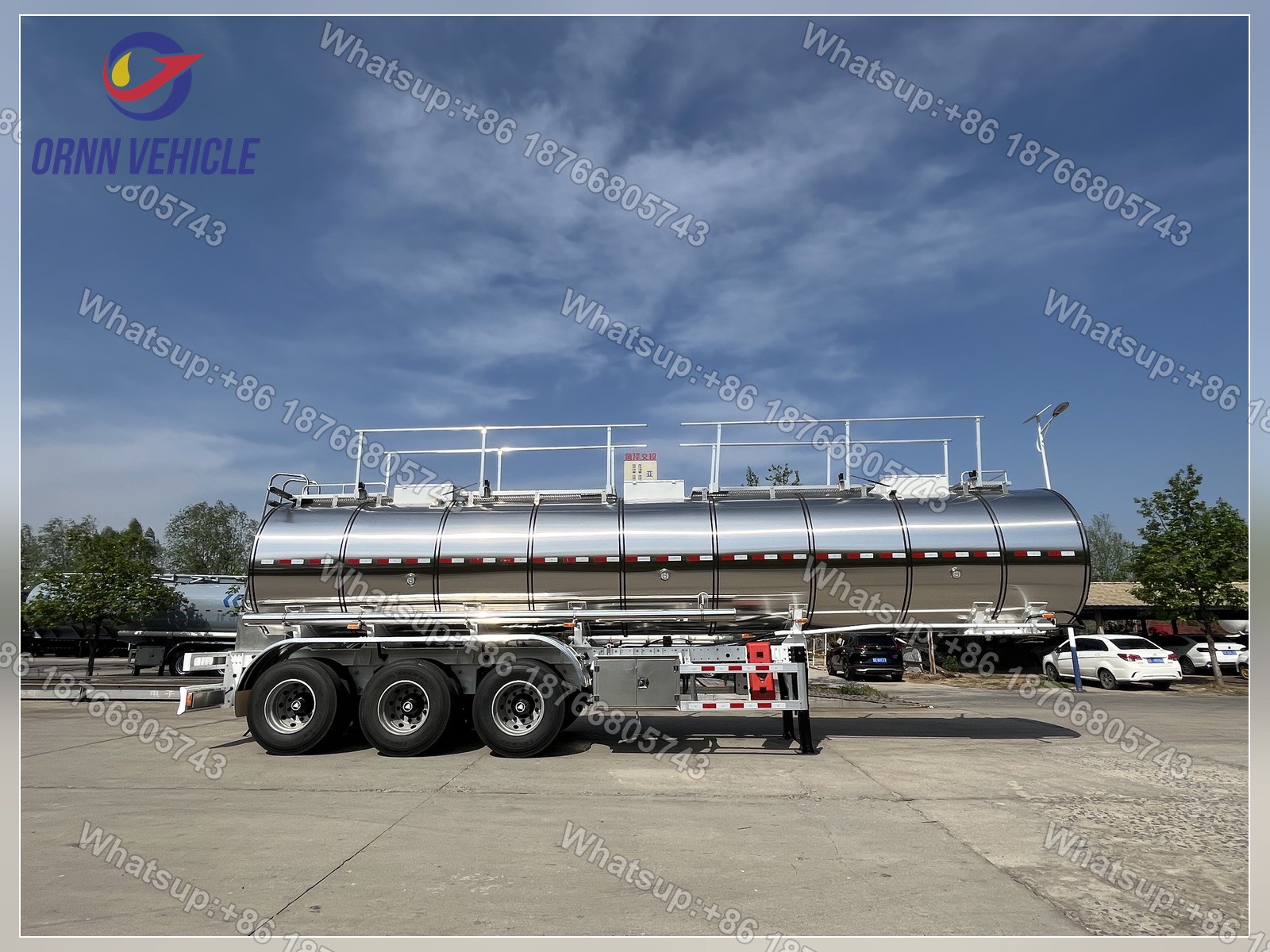Camion-citerne à lait isotherme en acier inoxydable de 20 m³ : capacité, configuration et avantages opérationnels Camion-citerne à lait isotherme en acier inoxydable de 20 m³ : capacité, configuration et avantages opérationnels