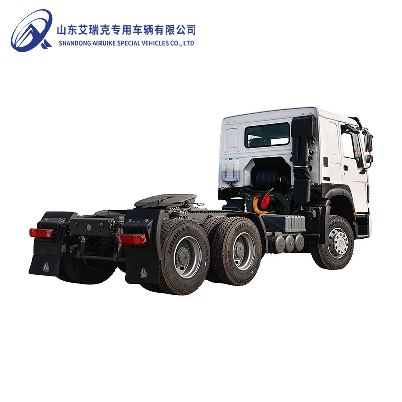 Used Sinotruk Howo-7 6x4 371/400hp RHD/LHD Tractor Truck