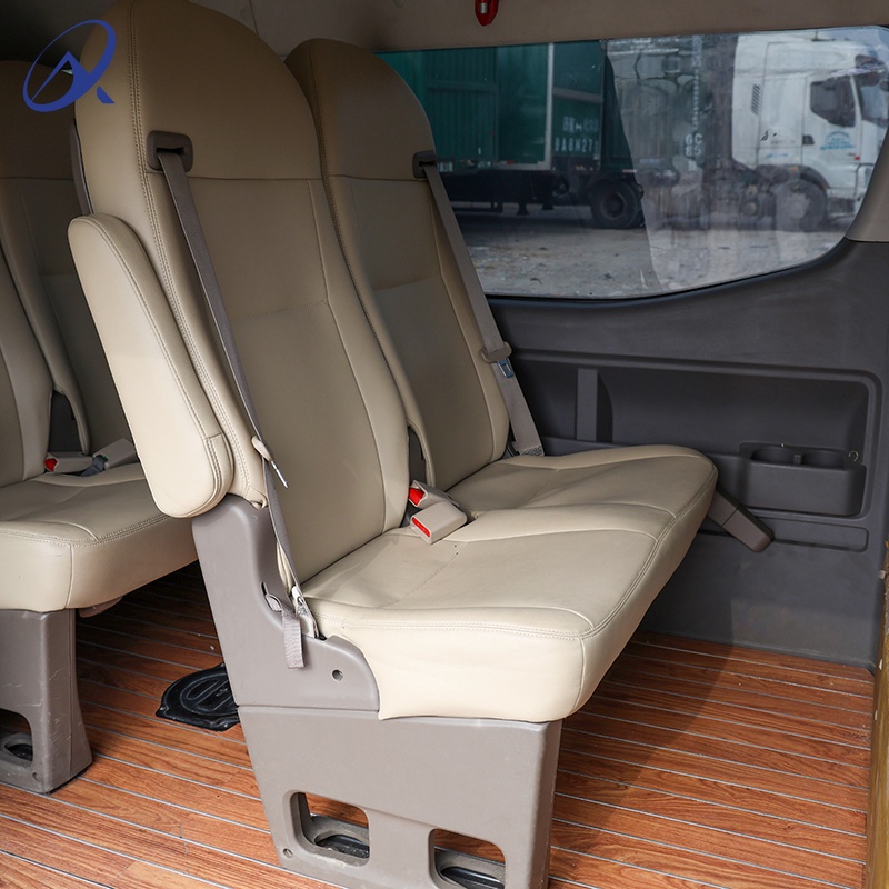 Secondhand Toyota Coaster 30 Seats Used Passenger Bus with Leather Seats