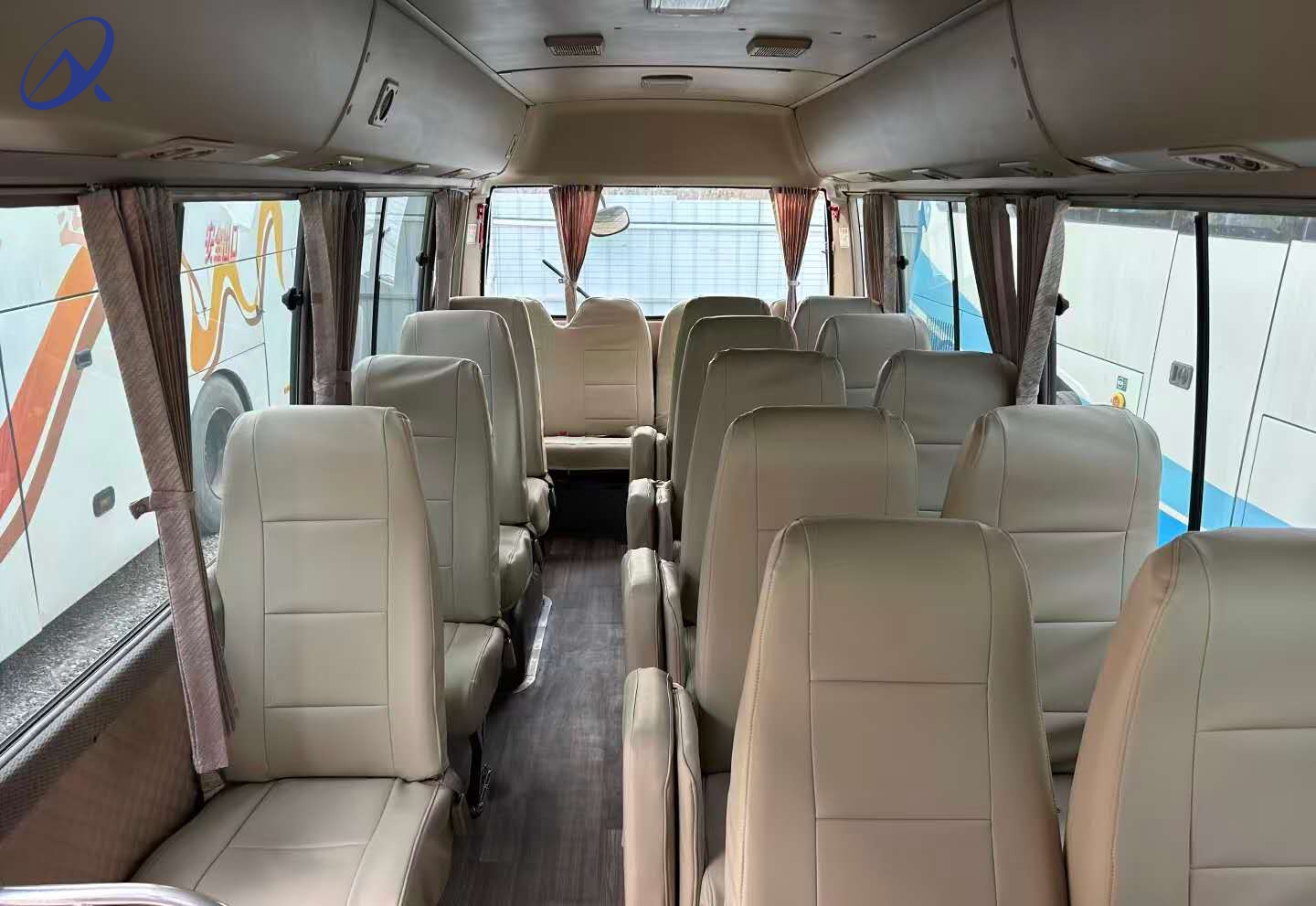 Used Toyota Coaster 20/23/30-Seater 2018 2019 year Diesel Gasoline Engine Bus in Stock