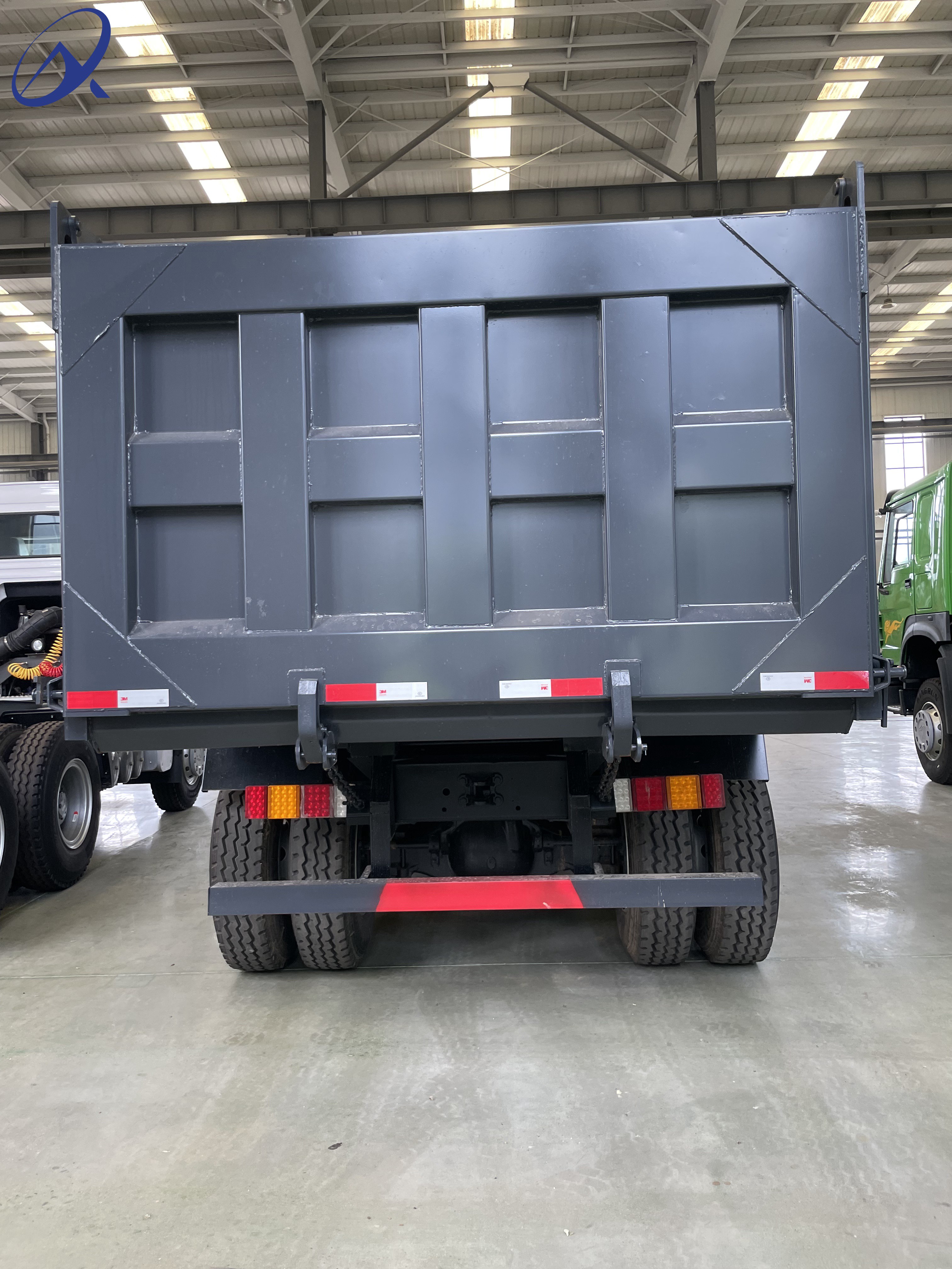 Used/New Shacman X3000 6X4 Dump Truck 10 Wheel Tipper Truck