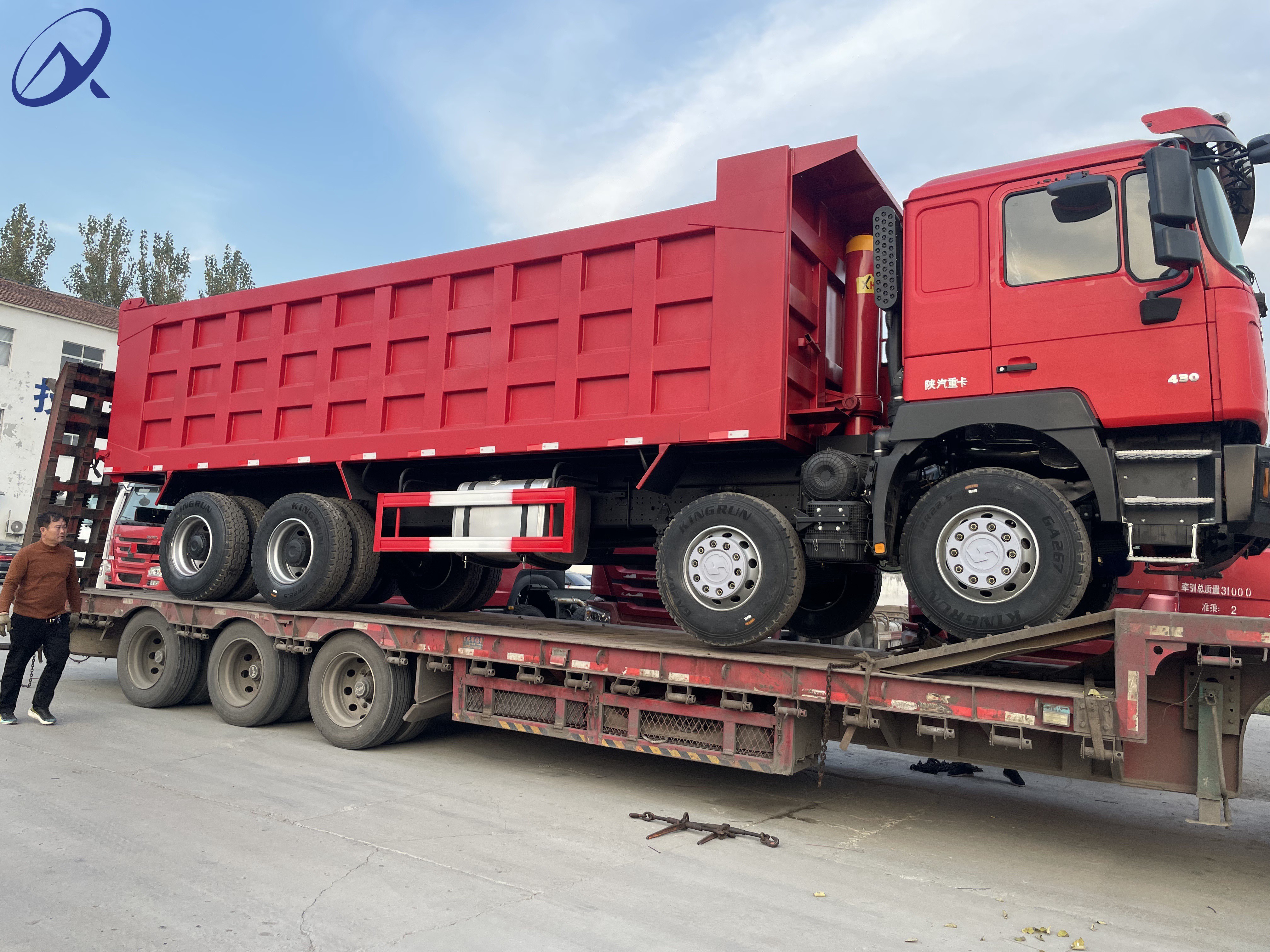 SecondHand Shacman F3000 8*4 430HP Dump Tipper Truck