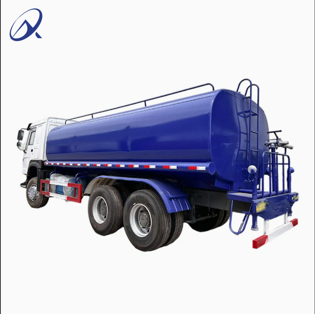 HOWO 6X4 10 Wheels Water Tank Truck 371hp Sprinkler in Stock