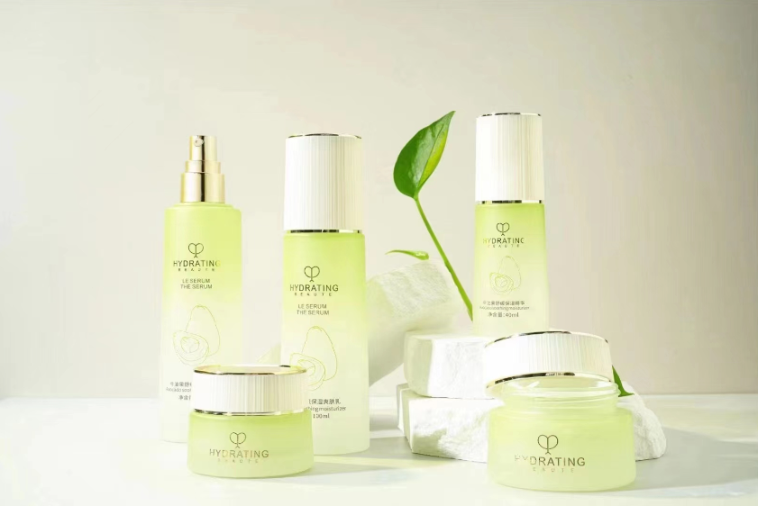 Yuesheng Cosmetics Glass Bottle Factory