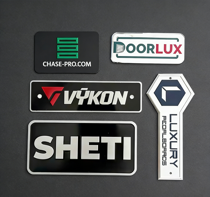 Customized car brand nameplate
