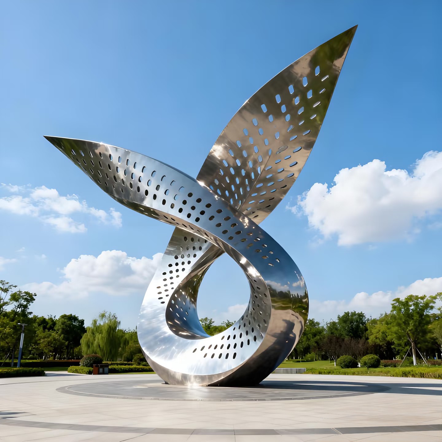 Stainless steel sculpture