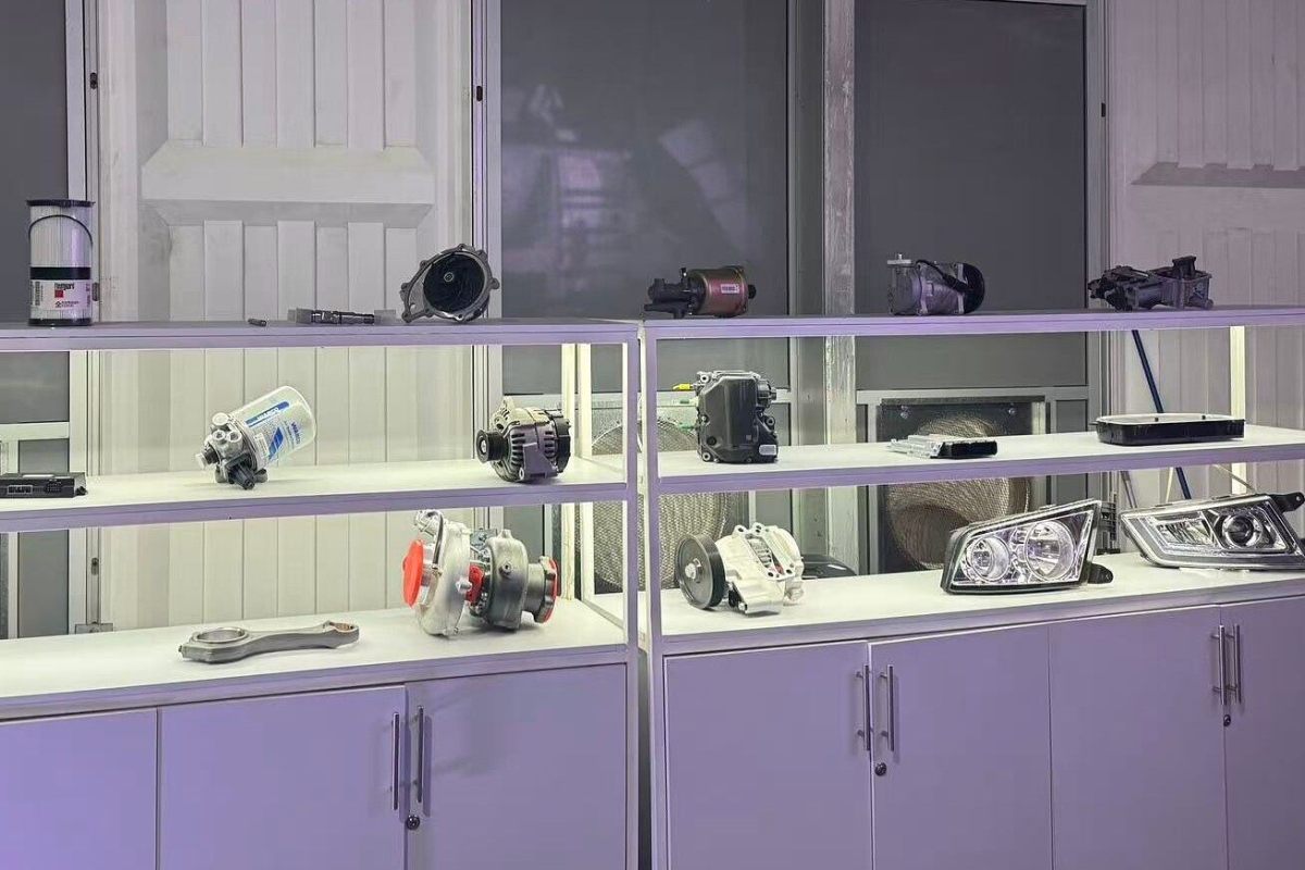 2025112015462618928 2025112015462618928