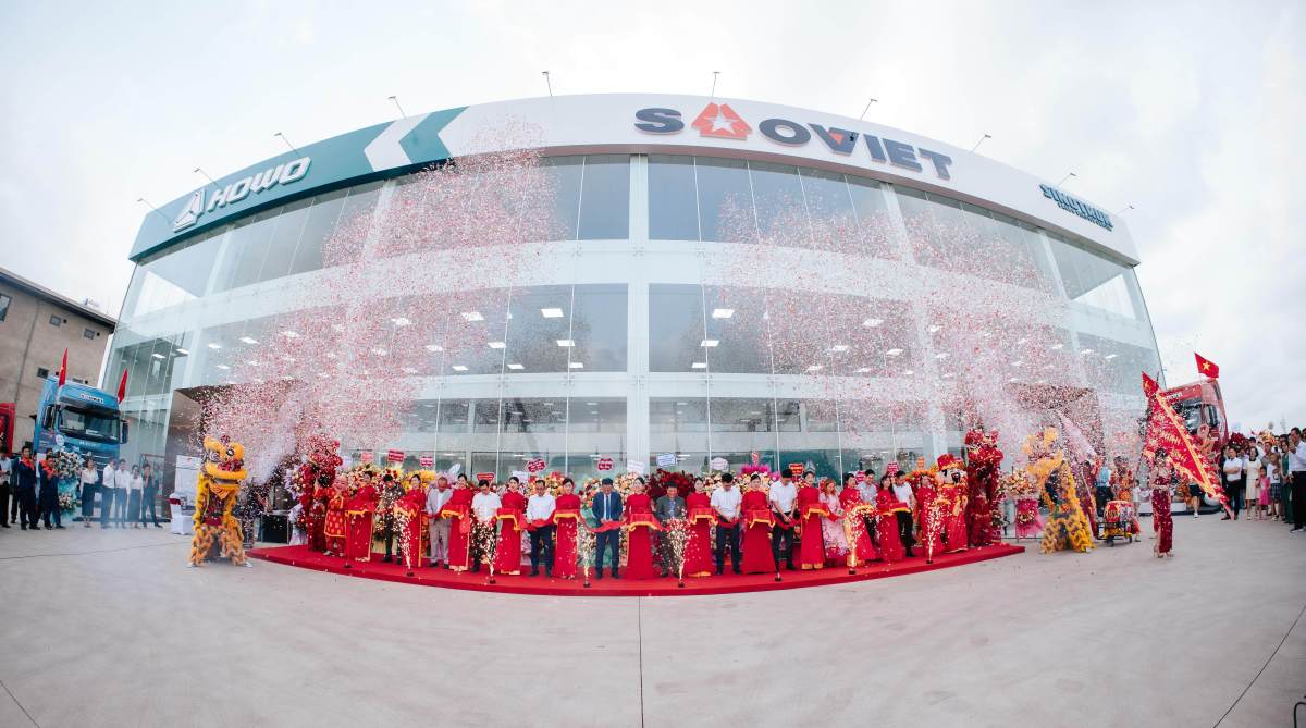 1768792950871714575076737024 1768792950871714575076737024