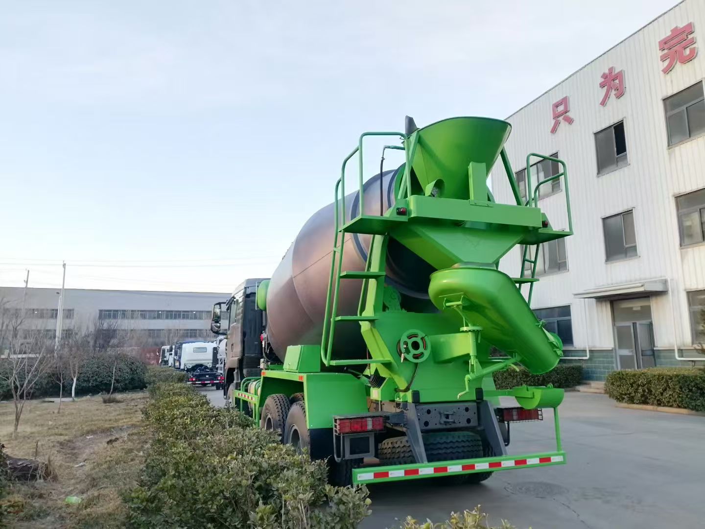 Camion malaxeur à béton HOWO TX 6×4