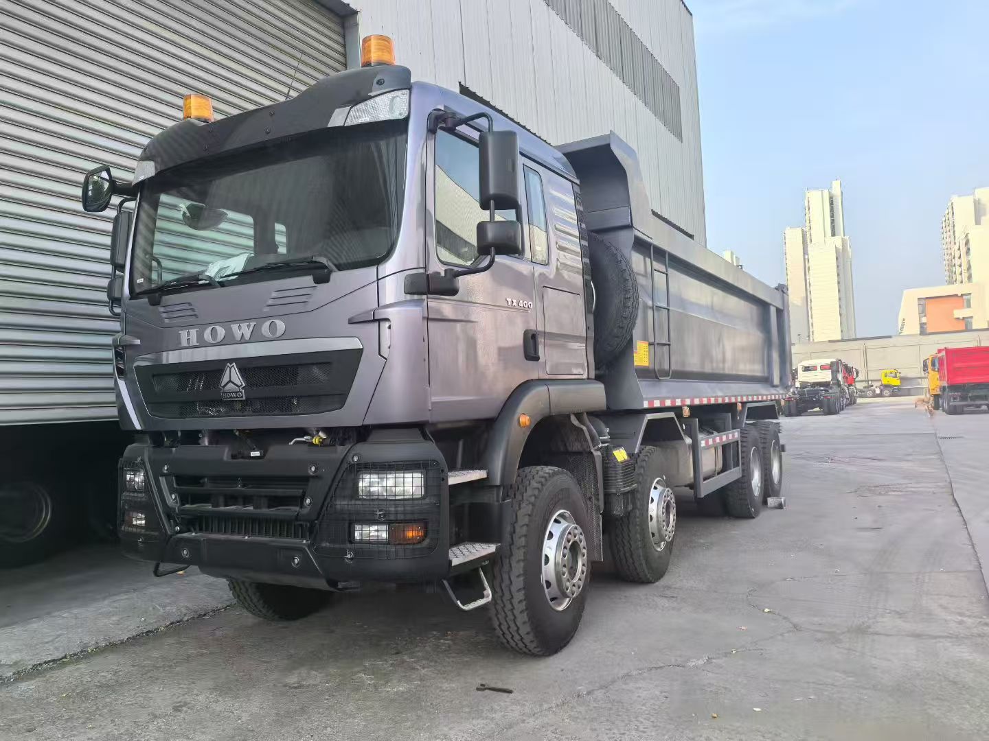 Camion-benne HOWO TX 8×4