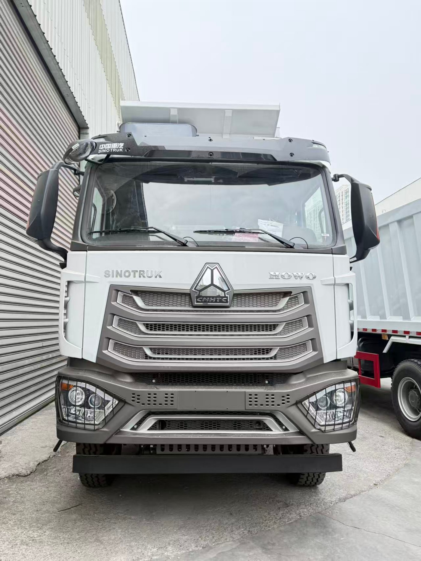 Camion-benne HOWO NX 6×4